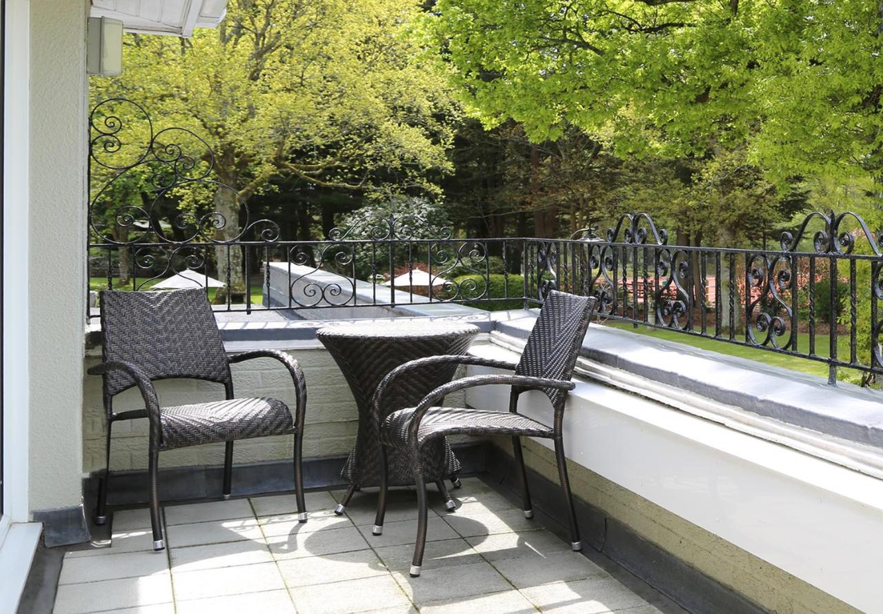 Отель Wickwoods Albourne Экстерьер фото